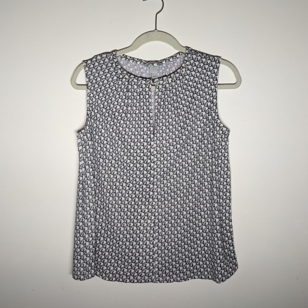 H&M sleeveless patterned stretch top